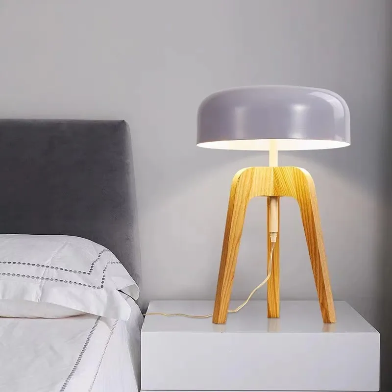 Classical Wood Foyer Floor Lam - огляд і ціна Floor Lamp Tripod