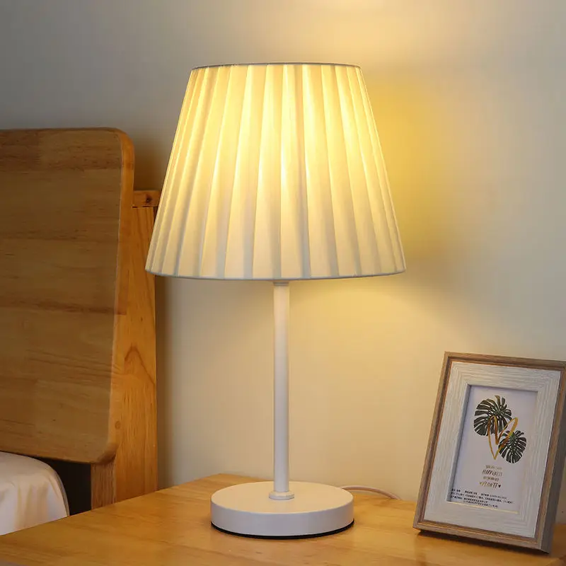 Retro Pleated Floor Stand Lamp - огляд і ціна Floor Lamp Tripod